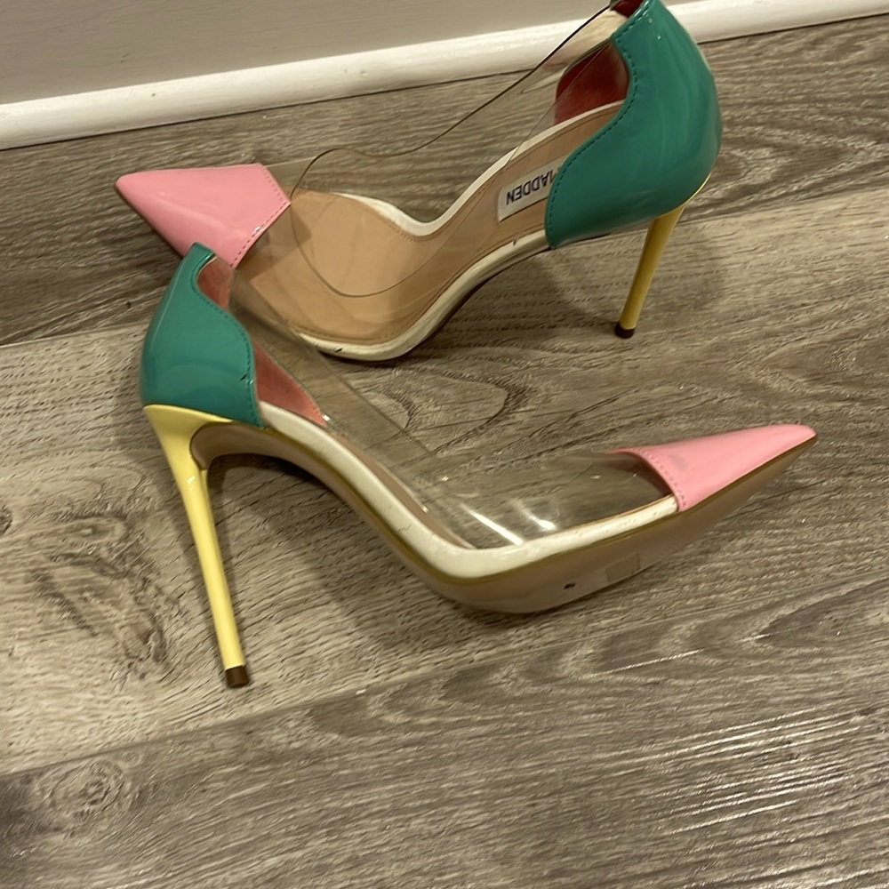 Steve Madden Malibu Pump